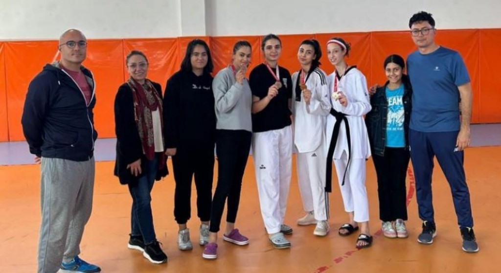 Taekwondoda şampiyon Meram Belediyespor