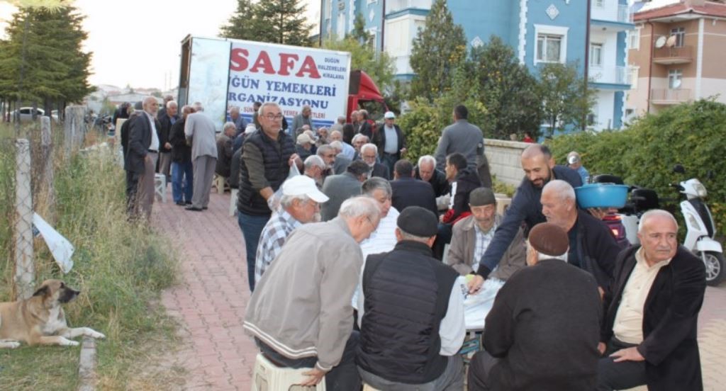 Yeşilkaya Ailesi mevlid okuttu