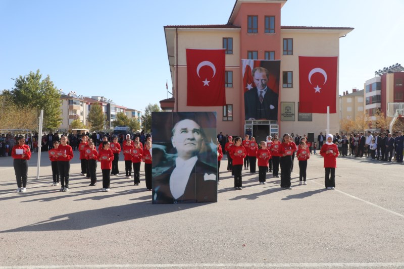 Konya'nın ilçelerinde Cumhuriyet'in 100. yılı büyük bir coşkuyla kutlandı