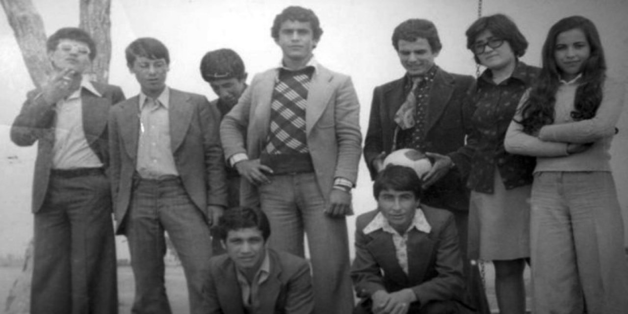 Sarayönü Lisesi ilk mezunları