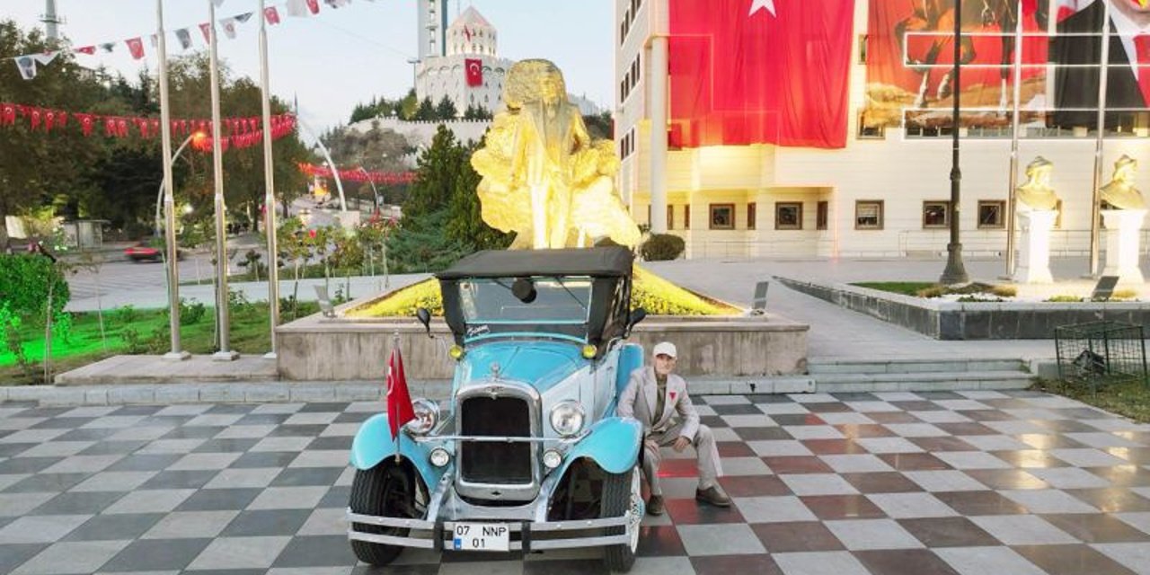 Ulu önder  "Atatürk'ün kullandığı araba" o ilçede sergileniyor! Konya'dan gidenler de var