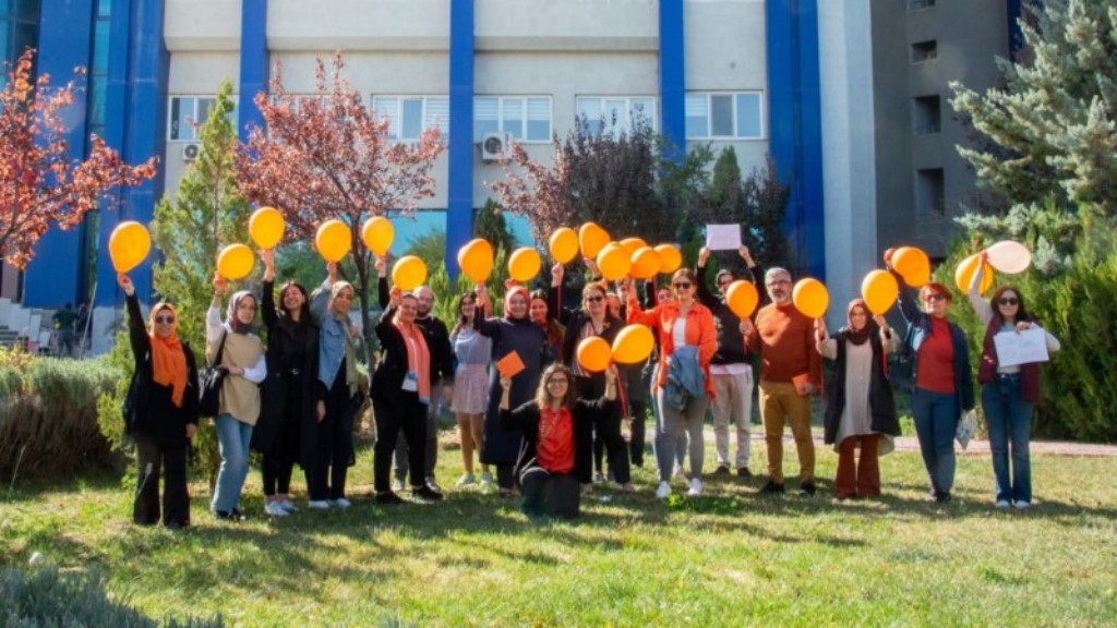 Lösemili çocuklar için yürüdüler