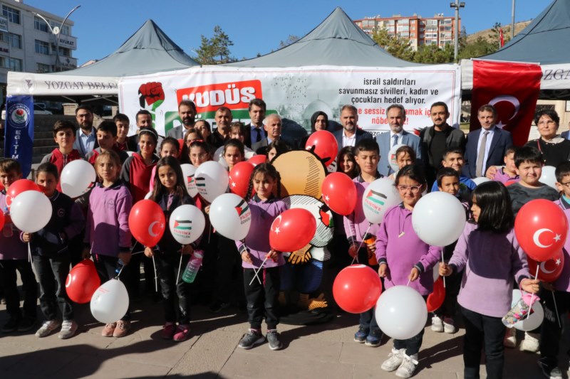 "Kudüs Nöbeti" çadırı oluşturuldu