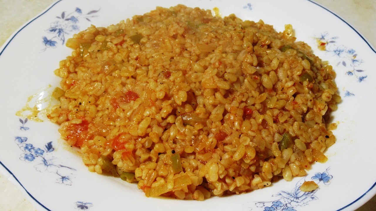 Bulgur pilavı yaparken tane tane olmasını sağlamanın yolu! Pilav daha da parlak olacak