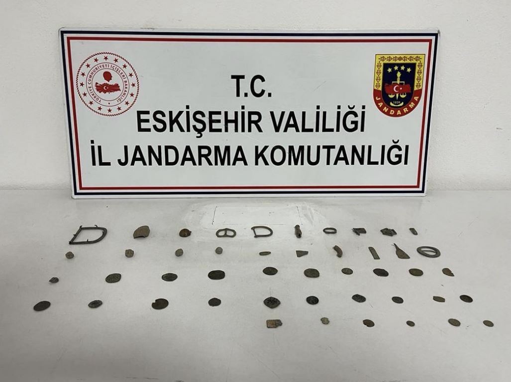 Operasyonlar sonucu 46 parça tarihi eser ele geçirildi