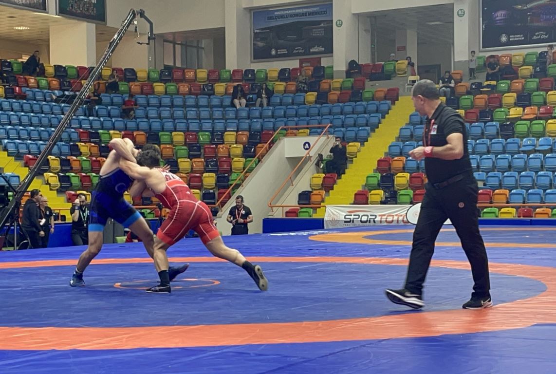 Mahmut Demir Büyükler Serbest Güreş Türkiye Şampiyonası, Konya'da devam ediyor