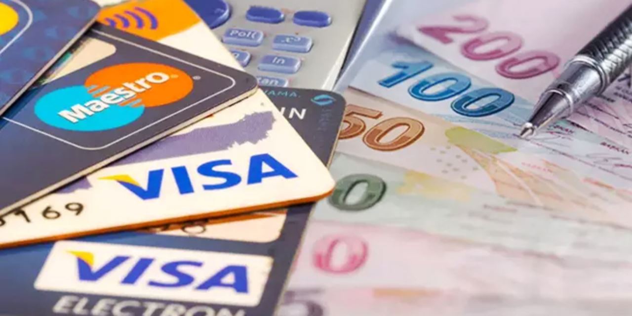Kredi kartı borçlarında rekor artış