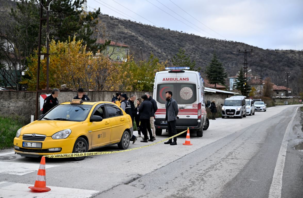 Eski eşi tarafından bıçaklanan kadın olay yerinde can verdi