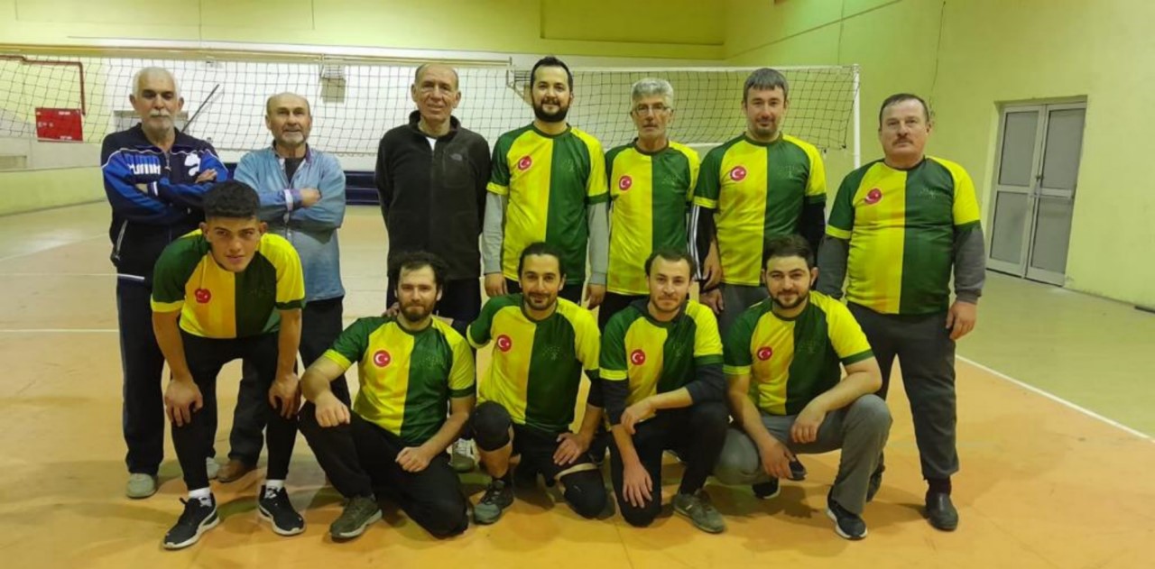 Voleybol turnuvasında ilk hafta tamamlandı