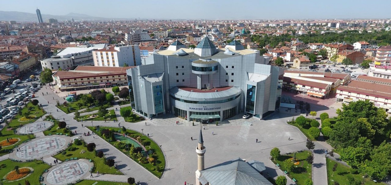 Sergiledikleri sosyal belediyecilikle örnek oluyorlar