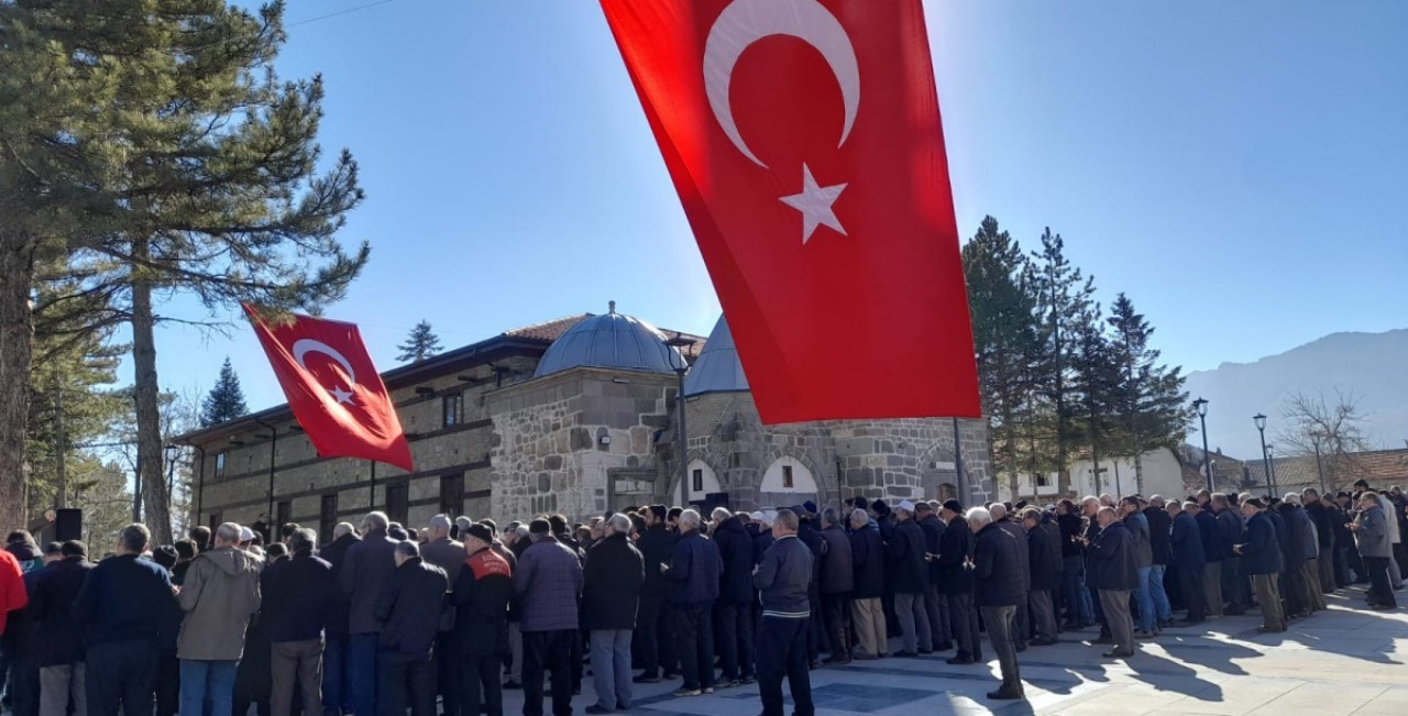 Kahraman Mehmetçikler için gıyabi cenaze namazı