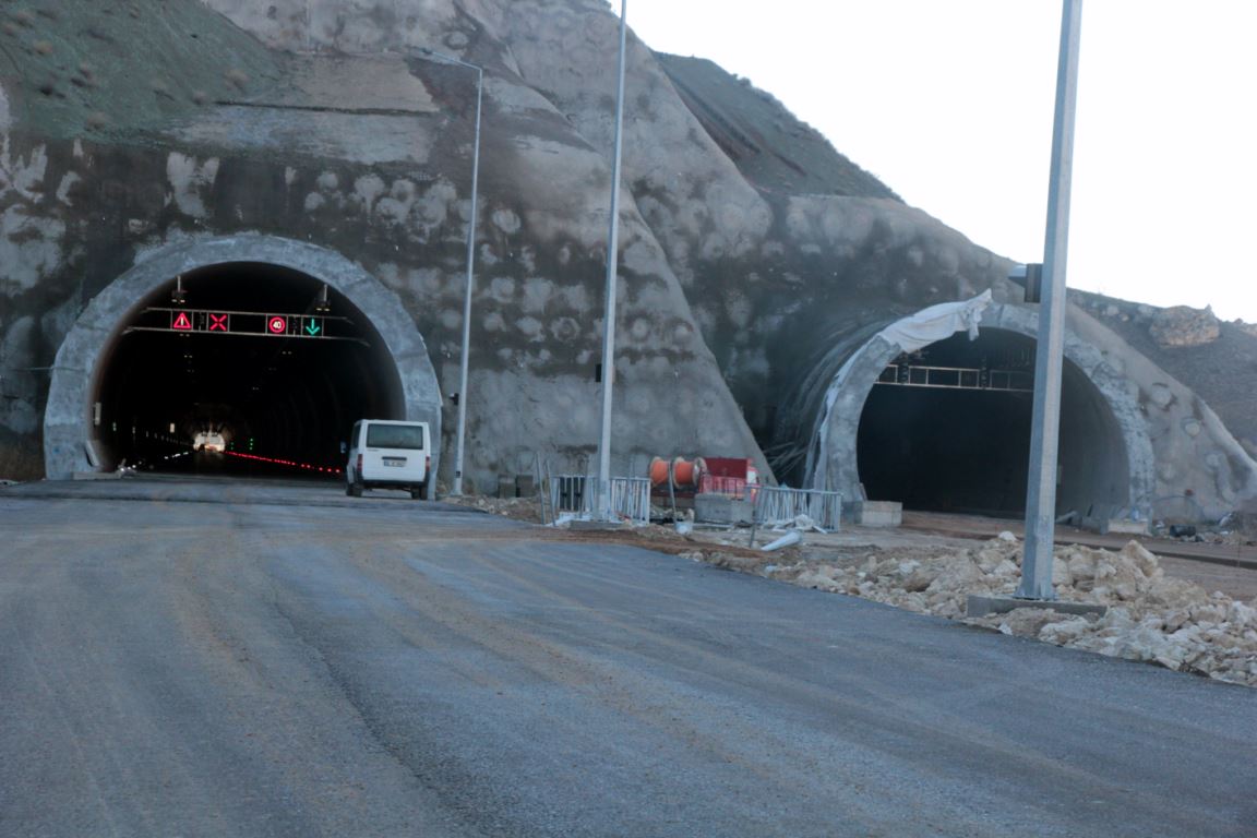 Beypazarı'ndaki tünellerin yapımında sona yaklaşıldı