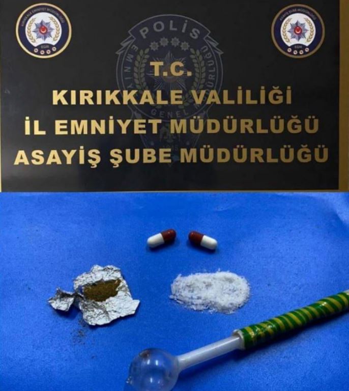 Firari hükümlü polisin şok uygulamasında yakalandı