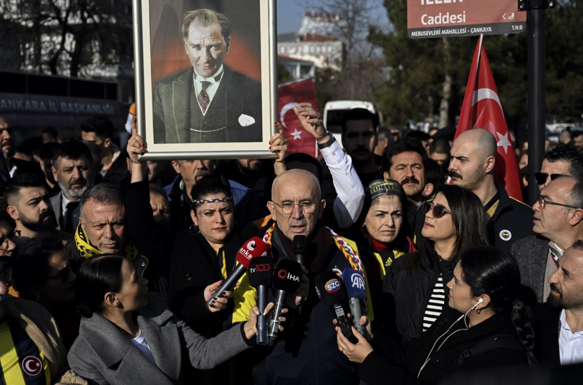 "Formanı Giy Atamıza Gel" etkinliği gerçekleştirildi