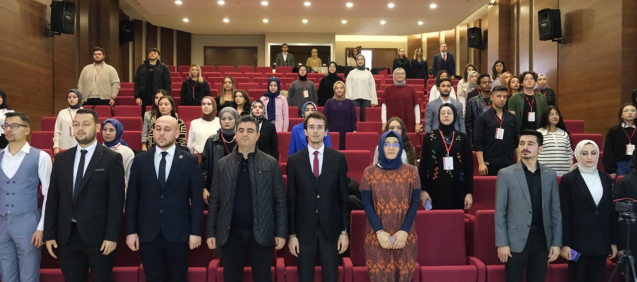 Demokrasi akademisinde sertifika heyecanı yaşandı