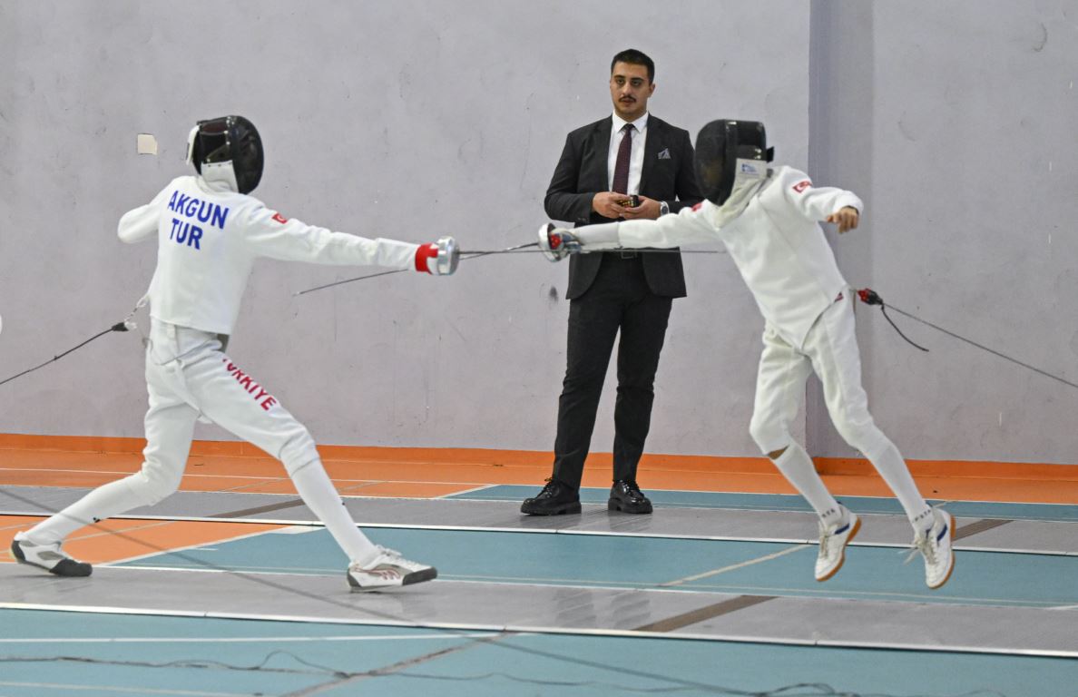 Modern pentatlonda yılın ilk organizasyonu Ankara'da start aldı