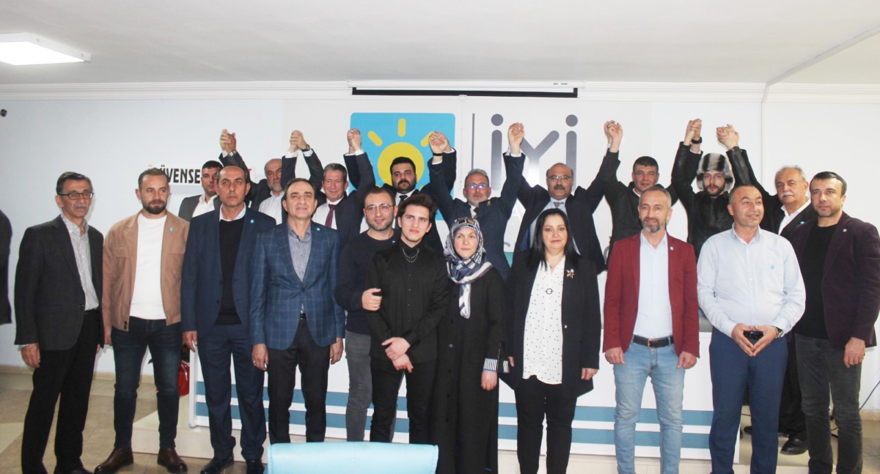 İYİ Parti Karatay belediye başkan adayını açıkladı