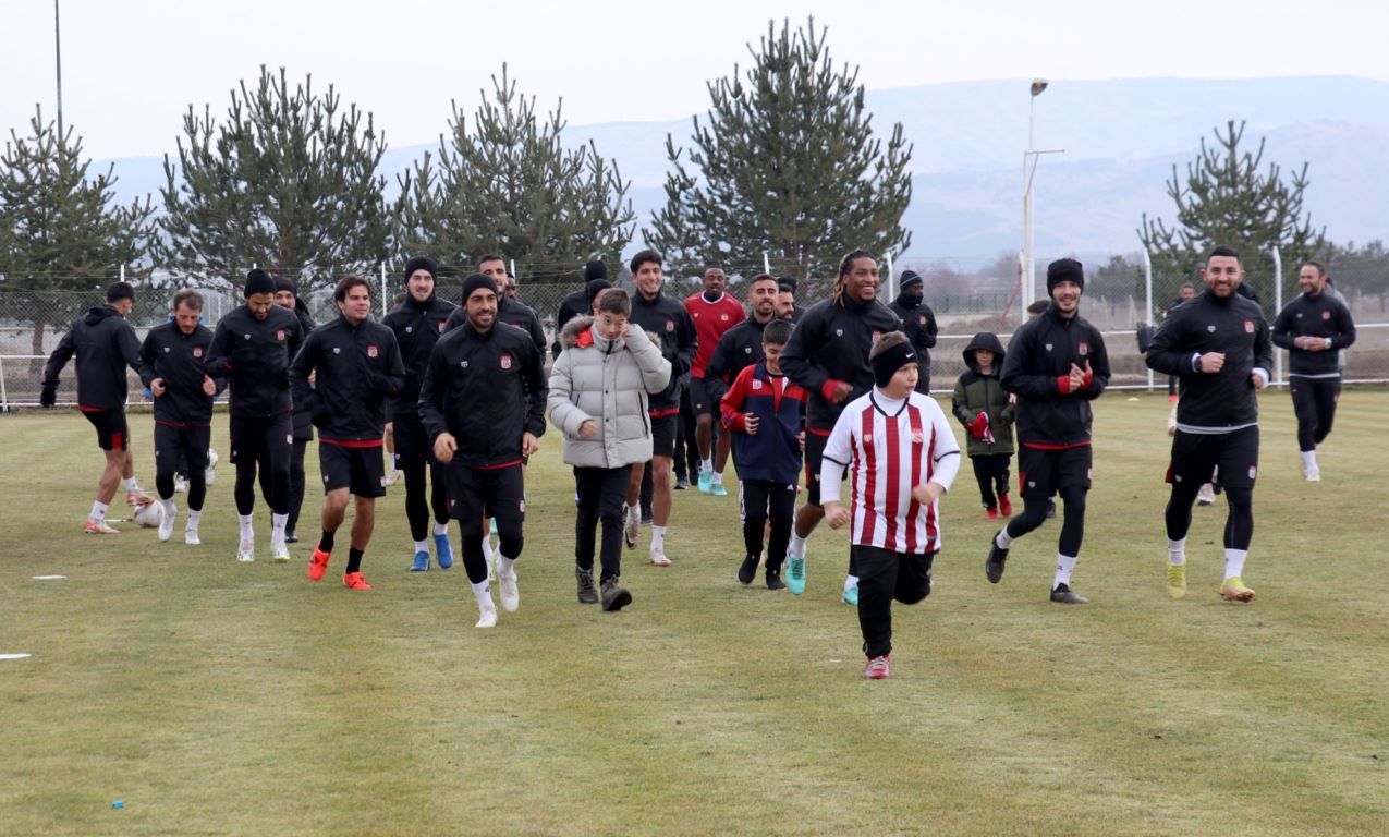 Sivasspor, Galatasaray maçında galip gelmeyi hedefliyor