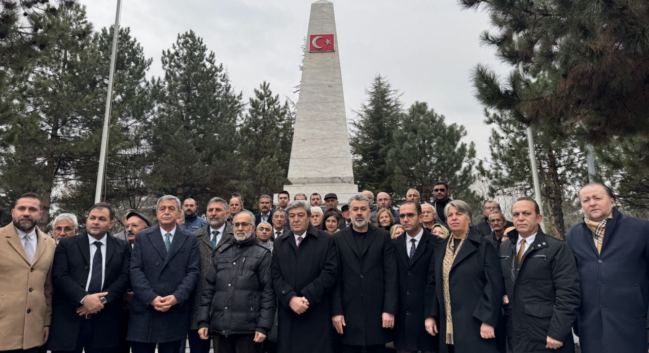 Belediye başkan adaylarından şehitlik ziyareti