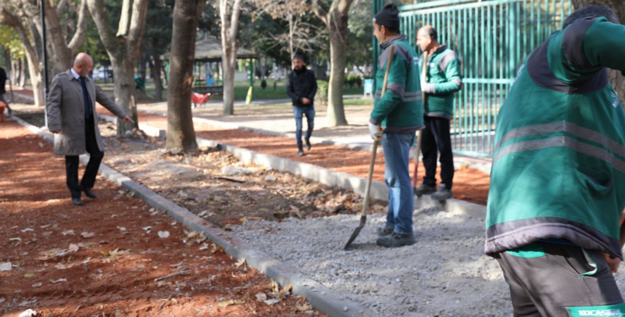 Belediye çocukların toprakla oynaması için mesai yapıyor