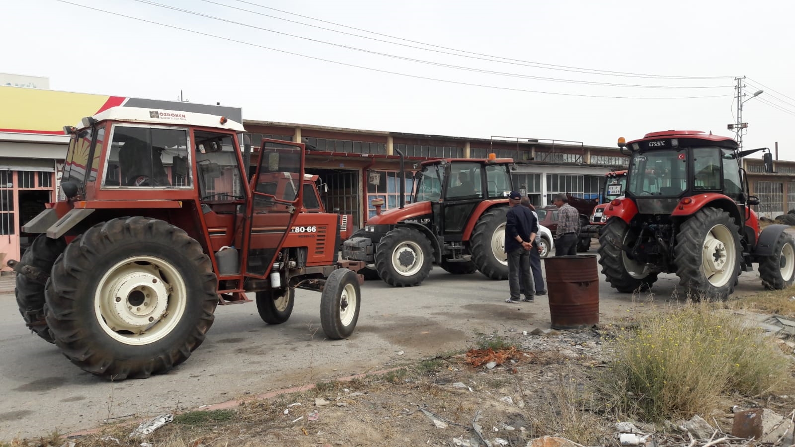 Traktörler ekime hazırlanıyor