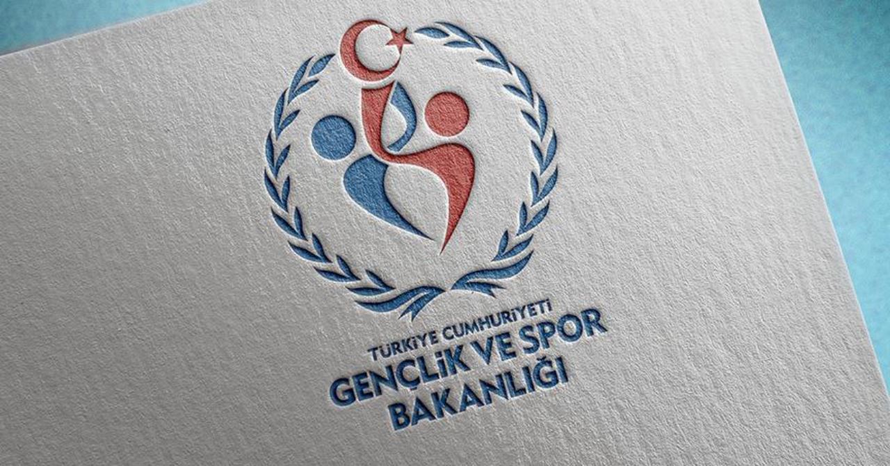 Gençlik ve Spor Bakanlığı, gençleri 10 farklı ilde tematik kış kamplarında buluşturuyor