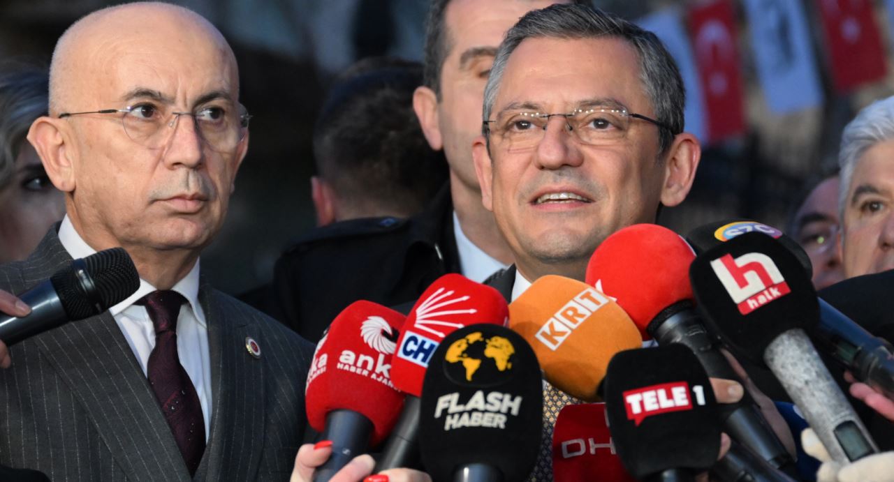 CHP Genel Başkanı Özel, basın mensuplarının sorularını cevapladı