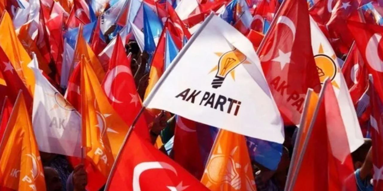 Ak Parti Sarayönü belediye meclis adayları açıklandı