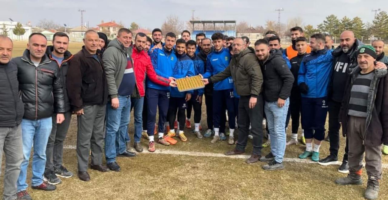 Kasırgalar'dan Sarayönüspor'a Tam Destek