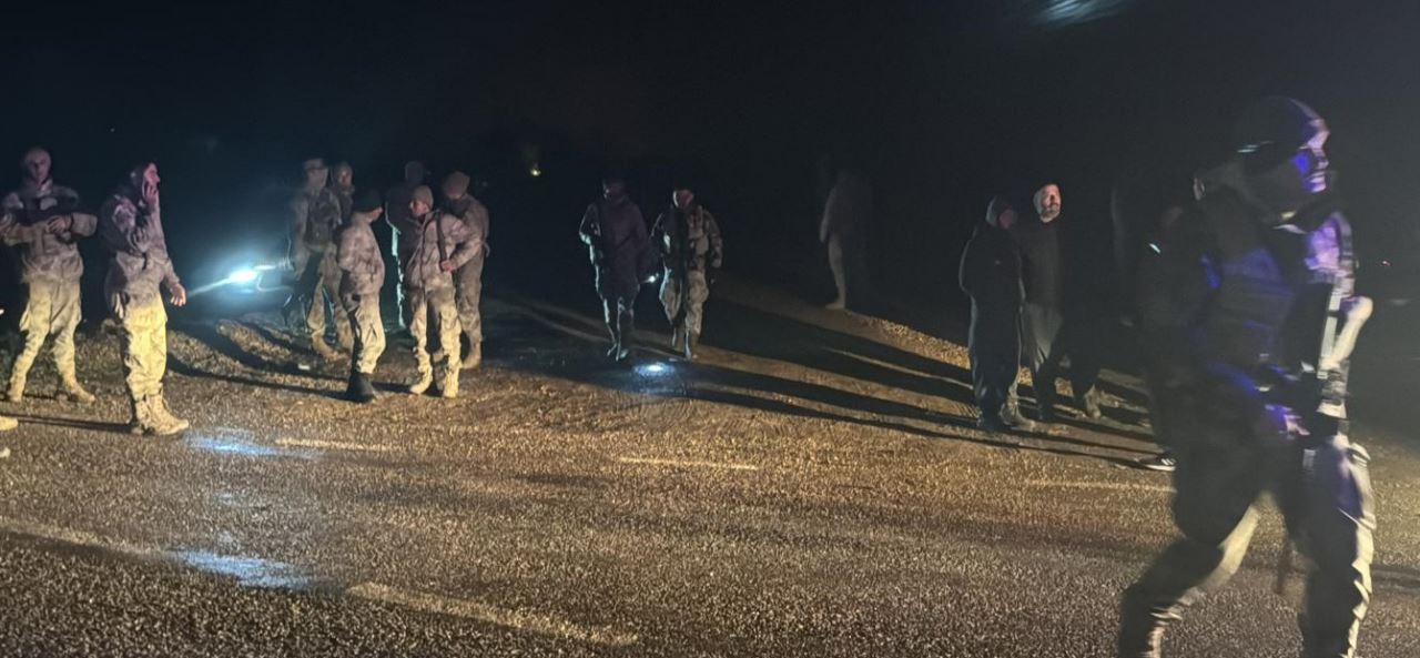 Polis helikopteri düştü, 2 pilot şehit oldu