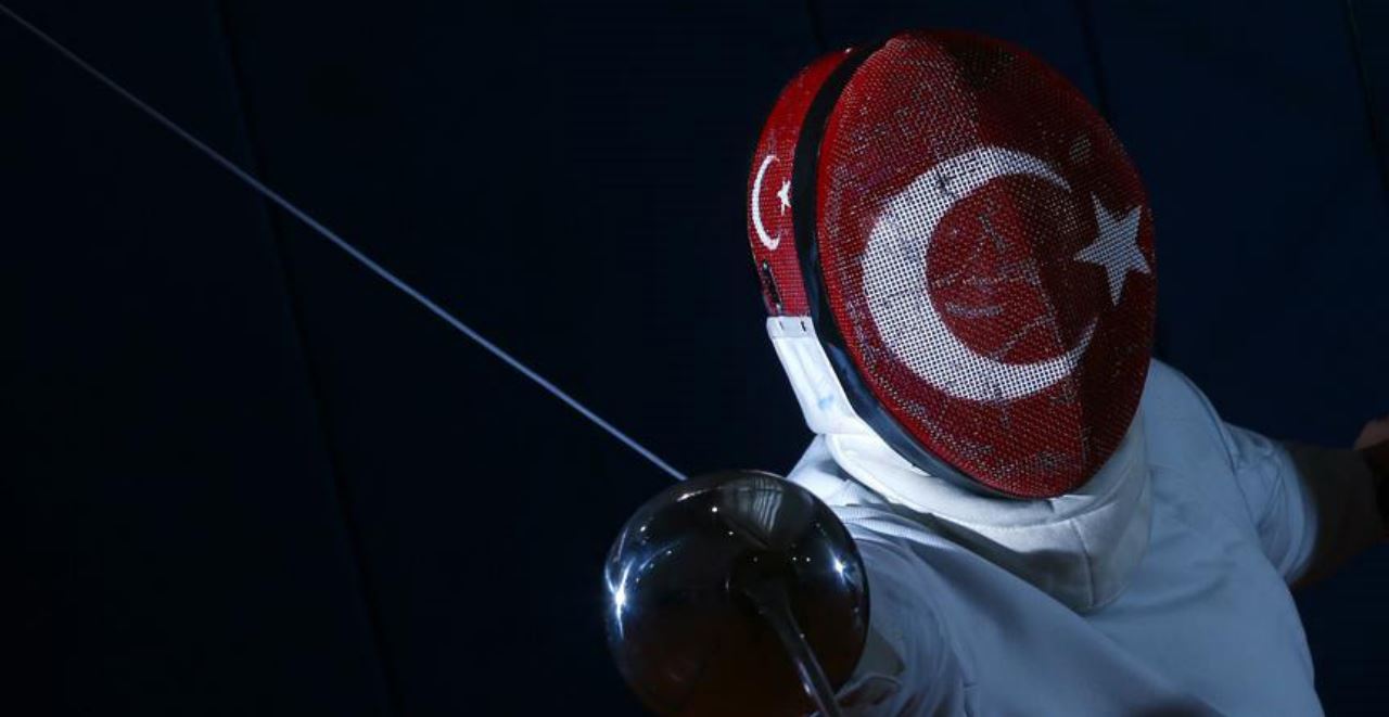 Türk eskrimciler, Akdeniz Şampiyonası'ndan 2 bronz madalya ile döndü
