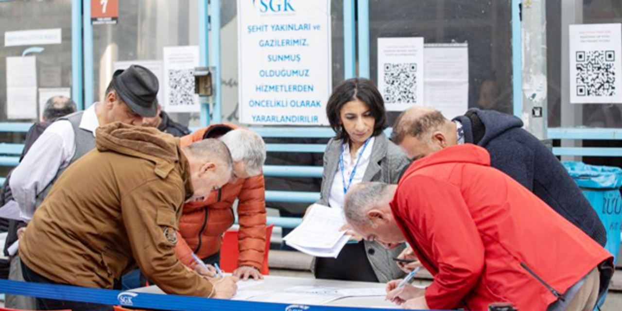 Emeklilik hayali kuranlara kötü haber! Yaş yükseliyor