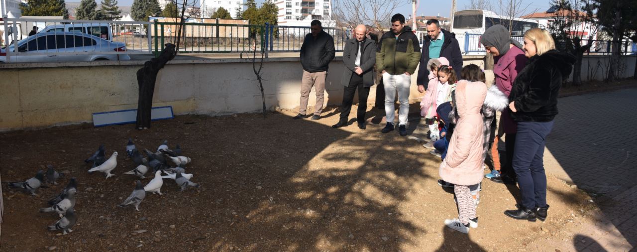 "Kanatlı Patili Dostlarımla Büyüyorum" projesi hayata geçirildi