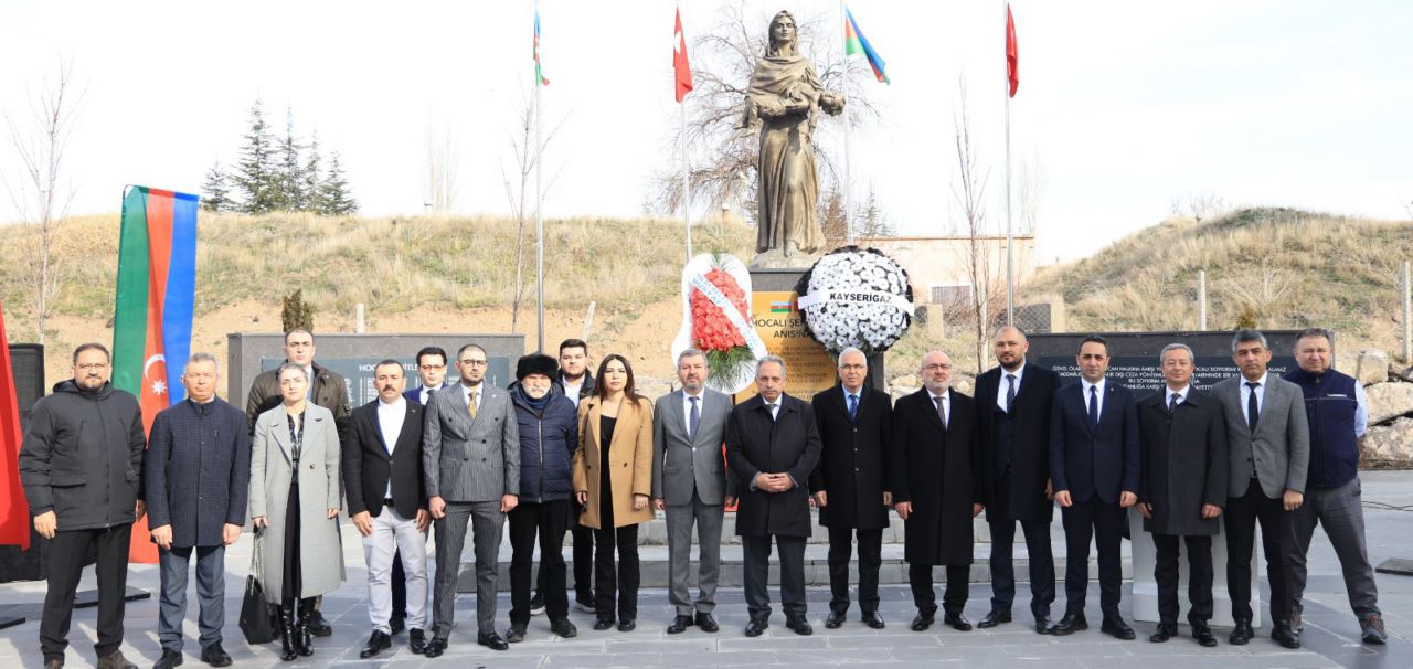 Hocalı Katliamında hayatını kaybedenler anıldı