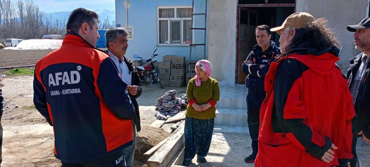 Kayıp olarak aranan zihinsel engelli şahıs evine kendisi döndü