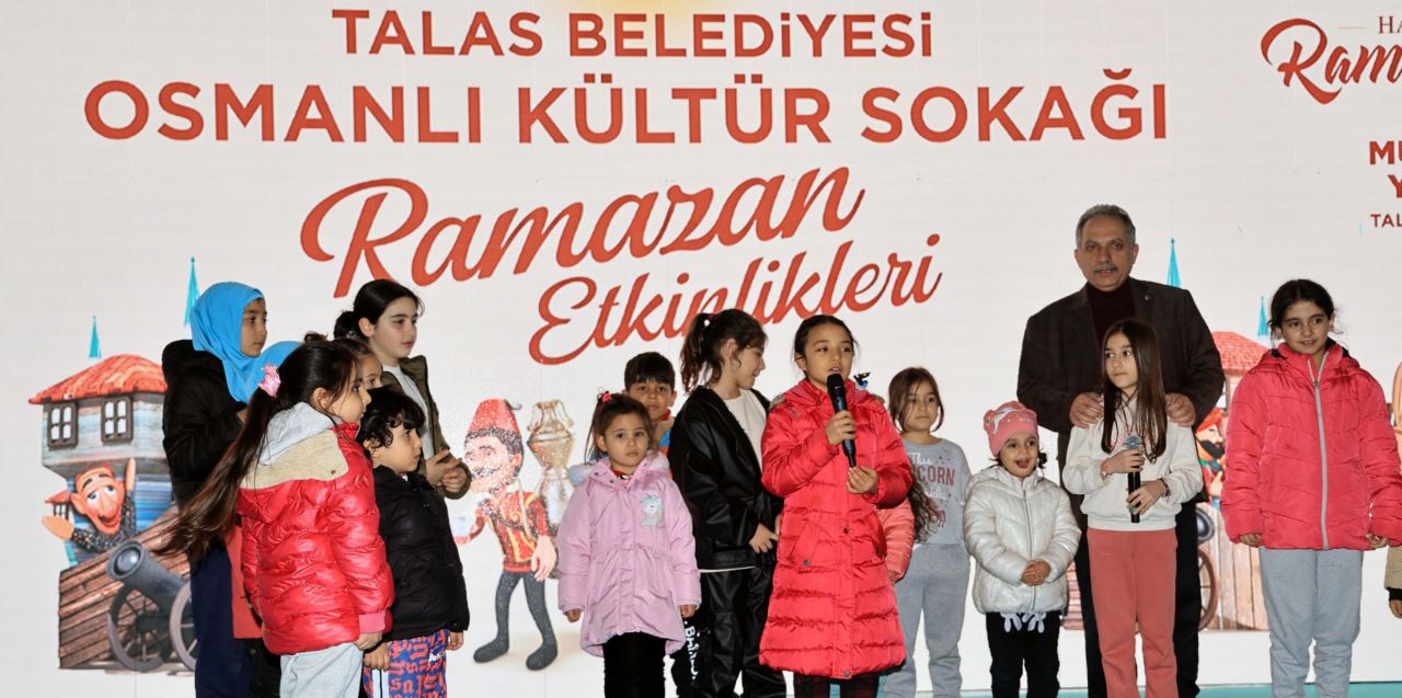 Başkan Yalçın, ramazan etkinliklerinde vatandaşlarla bir araya geldi