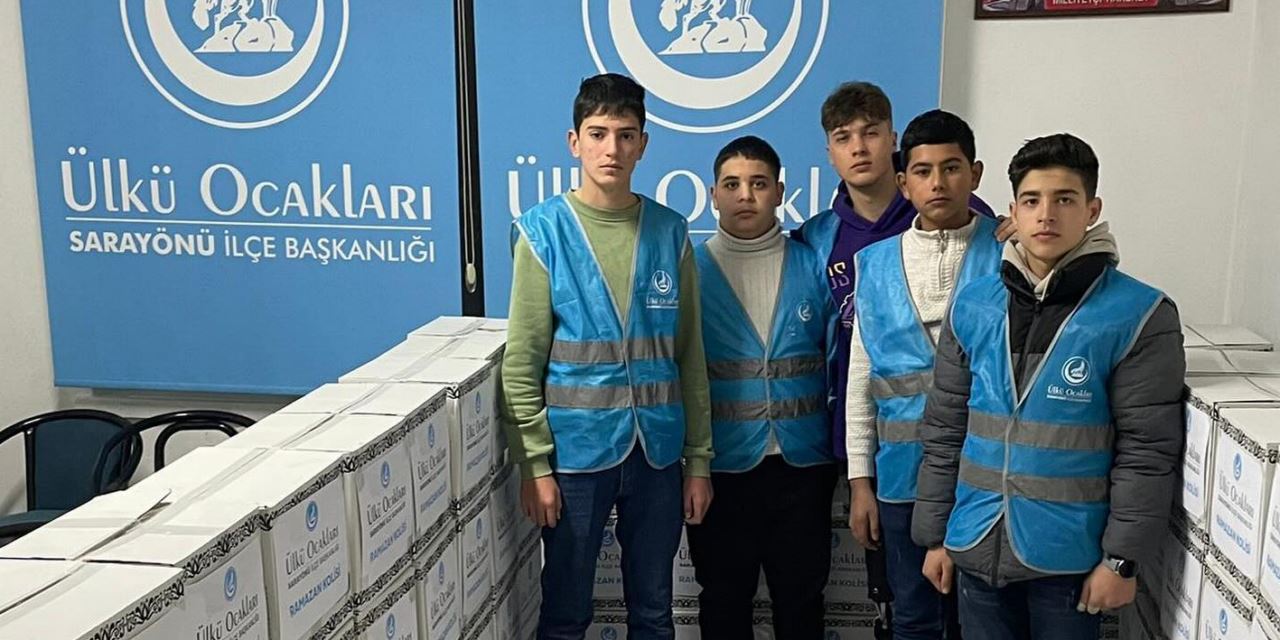 Ülkü Ocakları’ndan ihtiyaç sahiplerine gıda kolisi