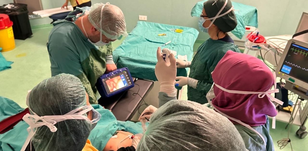 Eskişehir Şehir Hastanesinde çocuklara yönelik fleksible bronkoskopi işlemine başlandı