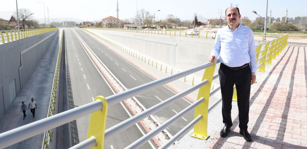 Başkan Altay, Taşköprü Alt Geçidi’nde incelenmelerde bulundu
