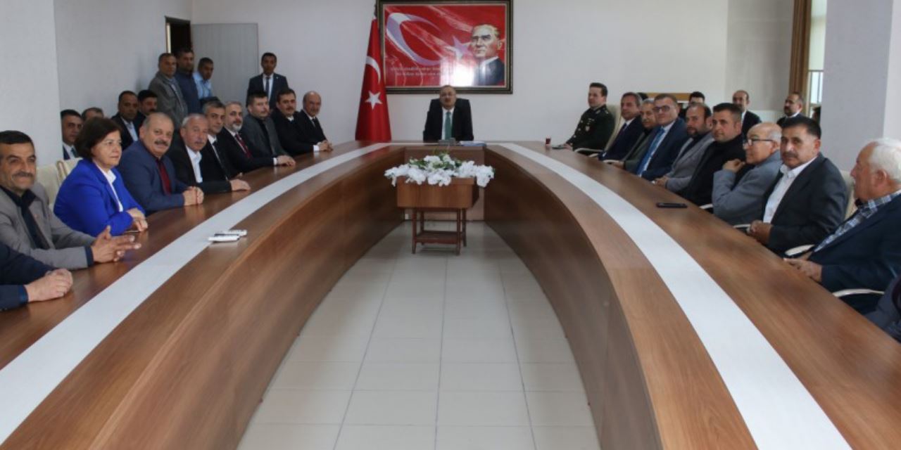 Akşehir'de protokol Kaymakamlıkta bayramlaştı