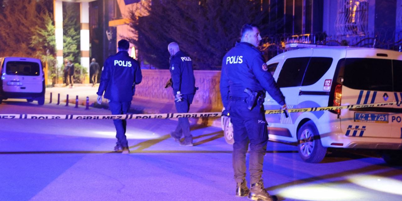 Konya'da hareketli saatler! Husumetlisini yaralayan şahıs, polise de ateş açtı