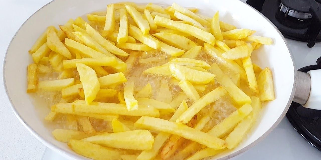 Patates çıtır çıtır olsun istiyorsanız bilmeniz gereken yeni aşçılık sırrı! Kesinlikle uygulayın