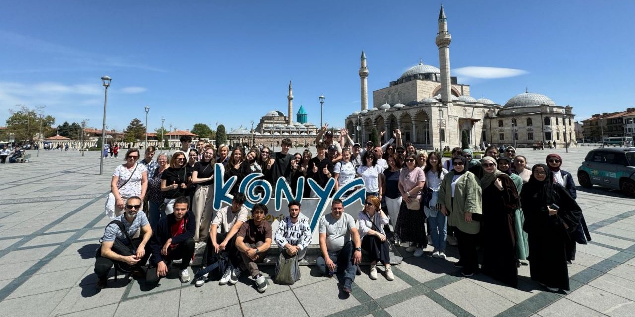 Beş ülkenin öğretmen ve öğrencileri Kariyer Danışmanlığı projesi için Konya’ya geldi