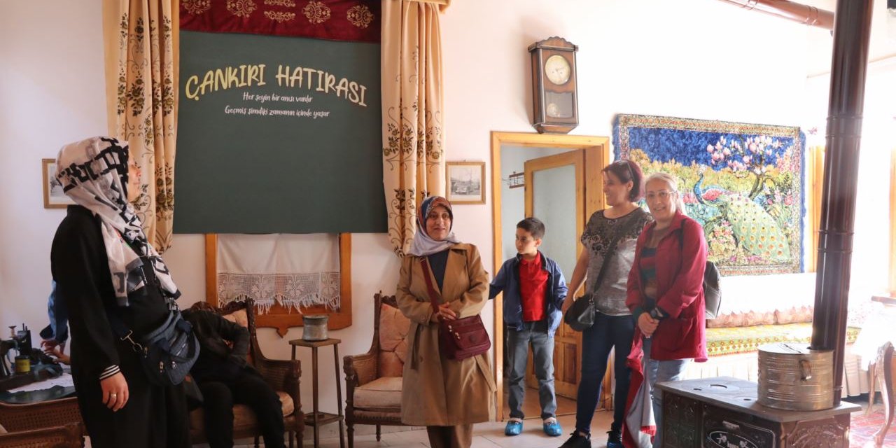 Çankırı'daki ''Kültür Evi'' ziyaretçilerini geçmişte yolculuğa çıkarıyor