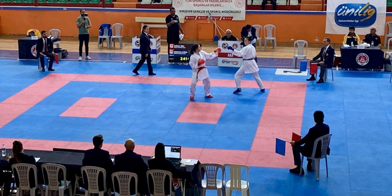 ÜNİLİG Karate Türkiye Şampiyonası, Kırşehir'de start aldı