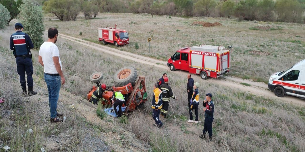 Konya'da traktörün devrilmesi sonucu sürücüsü yaşamını yitirdi