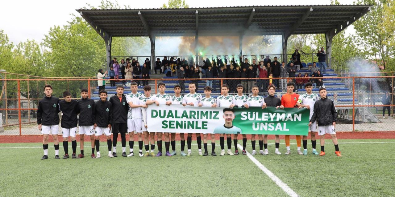 Karatay Belediyesi Spor Kulübü U15 Futbol Takımı, U15 Liginde şampiyonluğu elde etti
