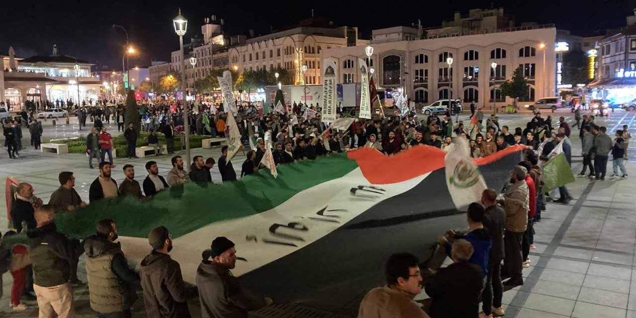 Konya'da İsrail protestoları devam ediyor