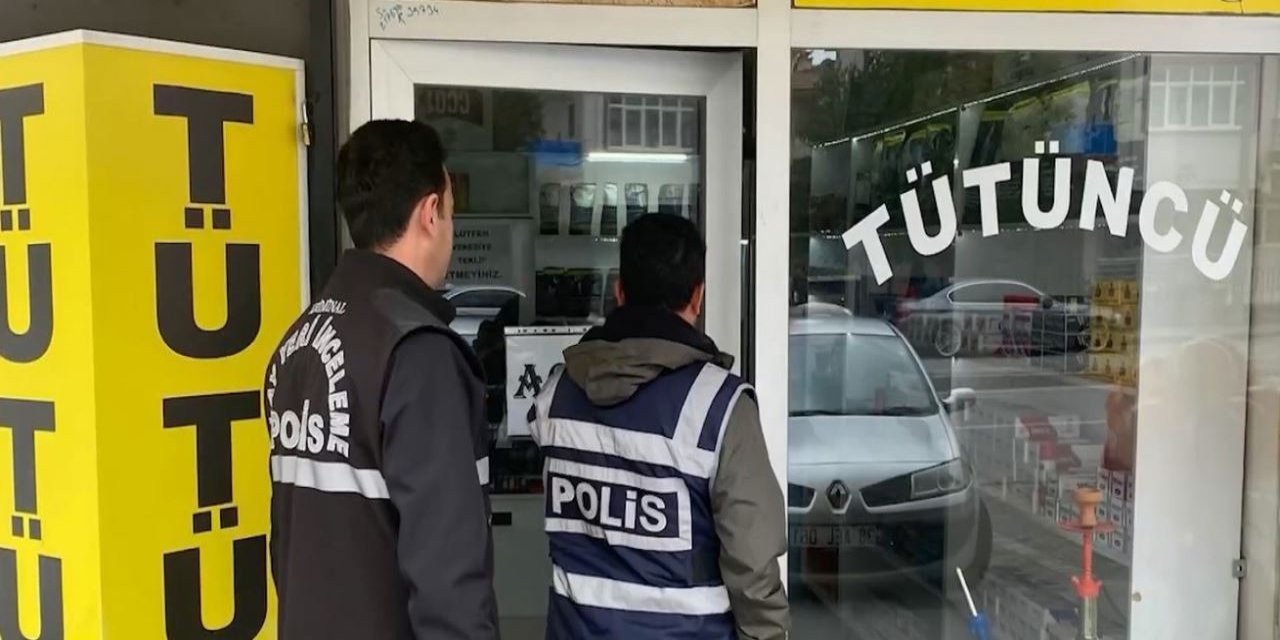 Okul çevresinde küçük çocuklara sigara satanlar suç üstü yakalandı