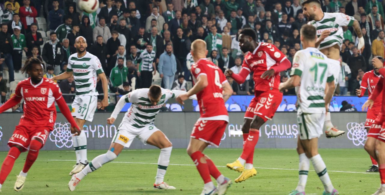 Konyaspor altın değerinde 3 puanı 3 golle aldı